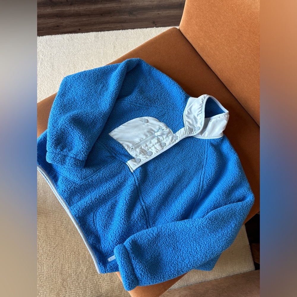 NWOT blue fleece